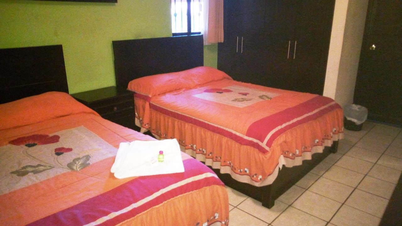 Hotel Real Plaza Окосинго Экстерьер фото