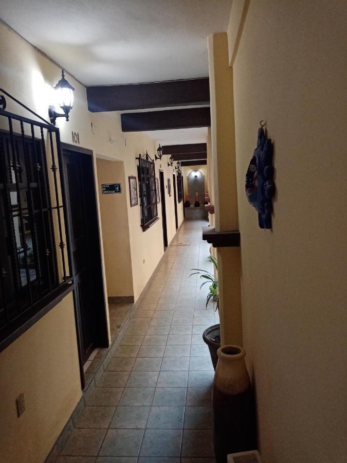 Hotel Real Plaza Окосинго Экстерьер фото